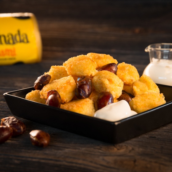 Smażone gałki jaglane z serem